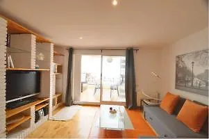The Moonlight Sea View 3*